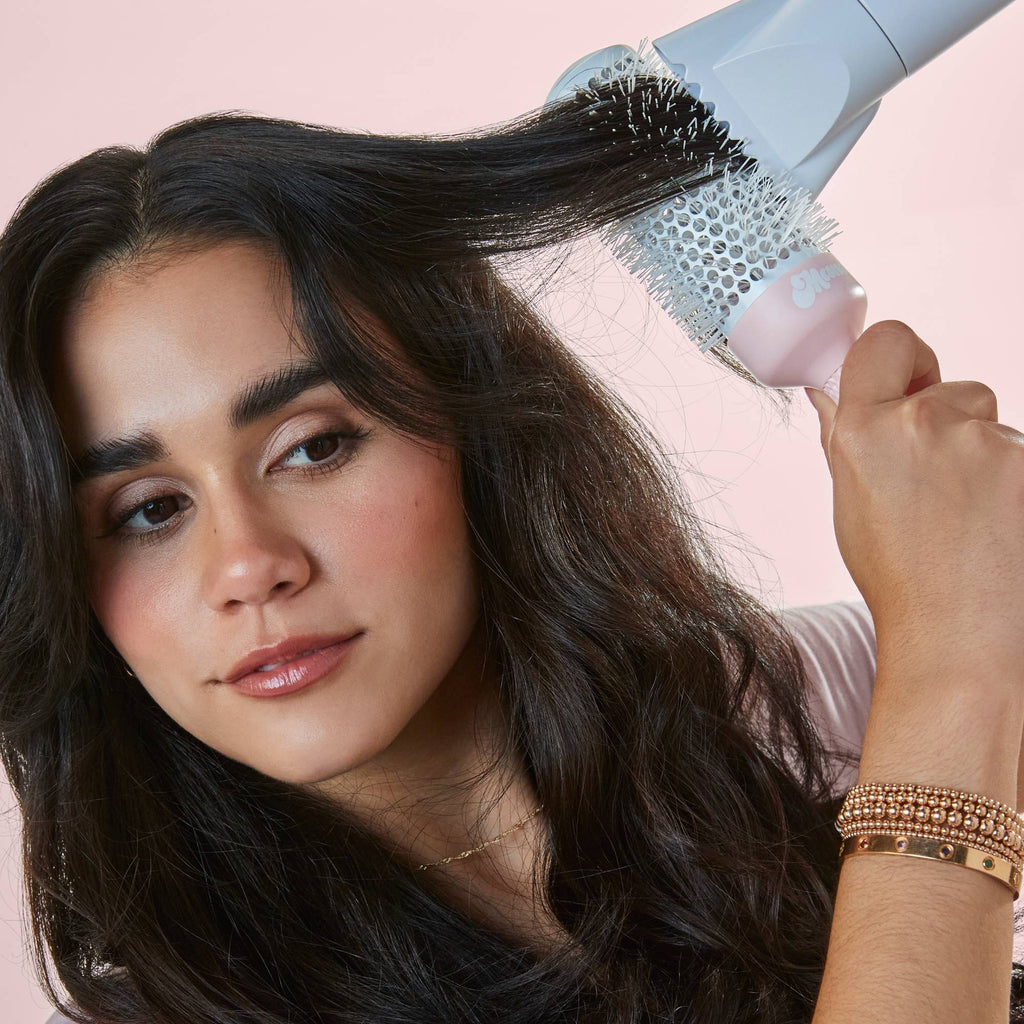 mane by jen atkin brb 1.3 inch ceramic round hair brush in model's hair