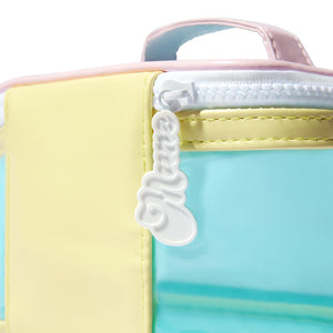 mane by mane addicts clear intentions travel train case zipper close-up
