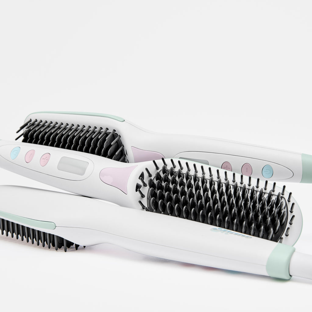 Get Ur Sleek On Hot Straightening Brush